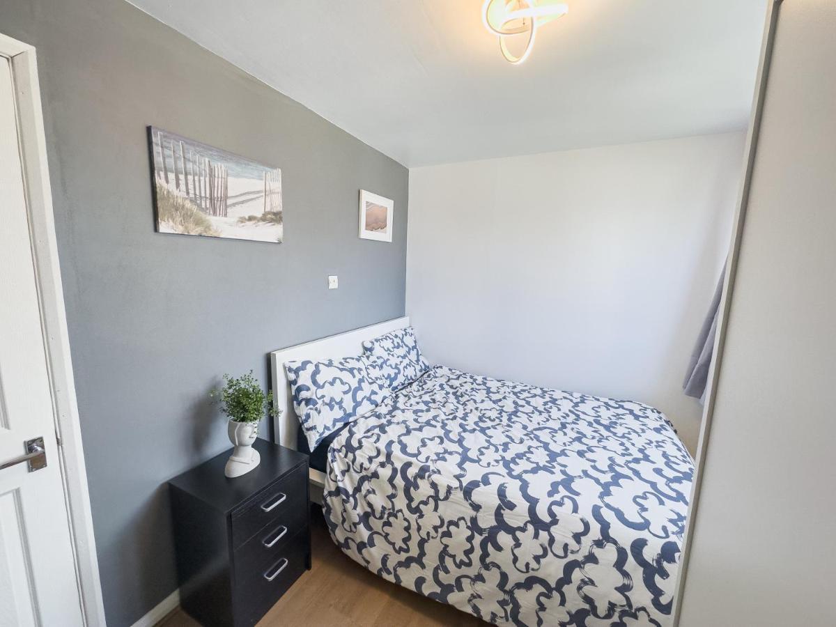 Olympic Apartment - Stratford Лондон Экстерьер фото